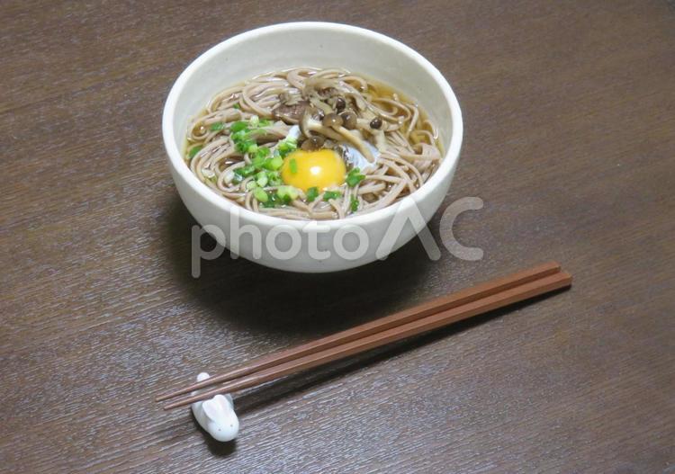 ソバ　蕎麦　夜食　年越しそば そば,蕎麦,ソバの写真素材