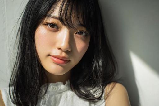 笑顔の美しい日本女性の写真