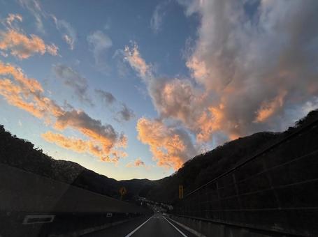夕暮れの空 夕暮れの空の写真