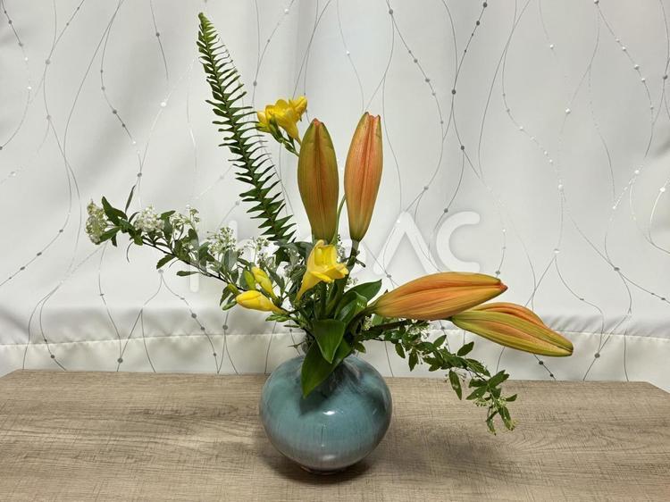 お家でいけばな百合の蕾 ハンドメイド,趣味,いけばなの写真素材