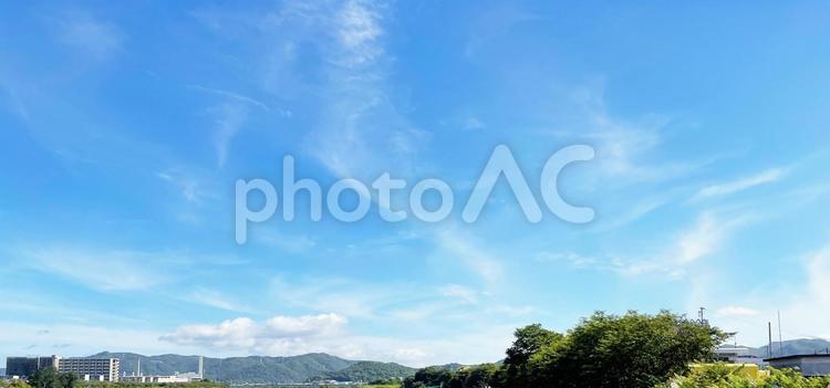 夏の青空と山並みの風景 空,風景,自然の写真素材