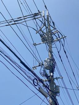 電柱電線7234 電柱電線7234の写真