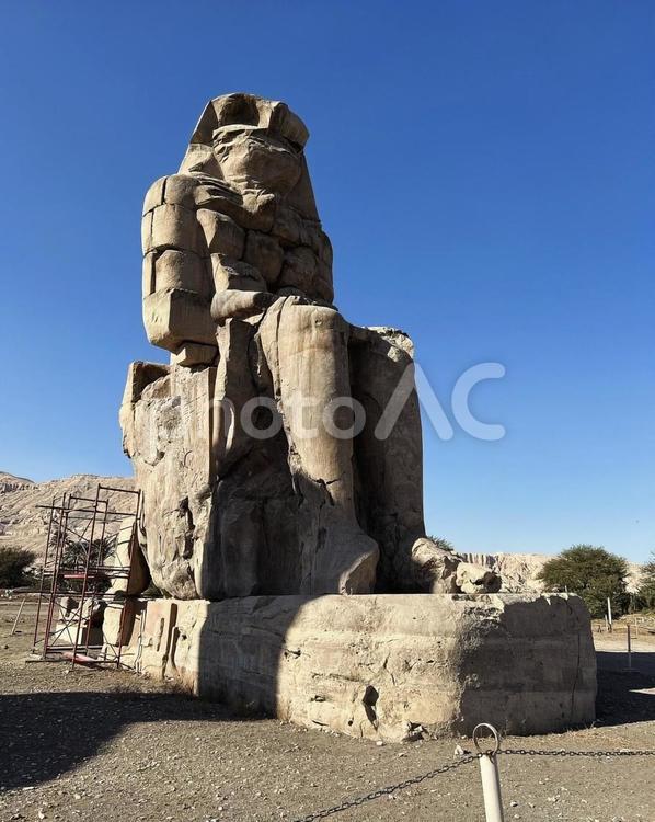 メムノンの巨像（右） メムノン,巨像,エジプトの写真素材