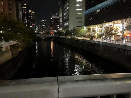 橋の上からの景色（五反田橋・夜） 橋,川,五反田橋の写真素材