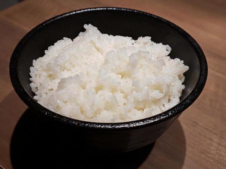 美味しそうなどんぶり飯(ご飯) 美味しそうなどんぶり飯(ご飯)の写真