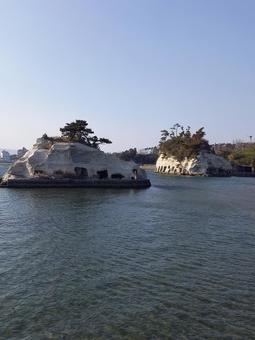 海の孤島 海の孤島の写真