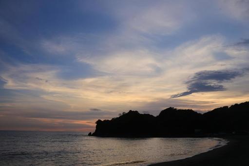 A beautiful sunset in Nishiizu, JPG