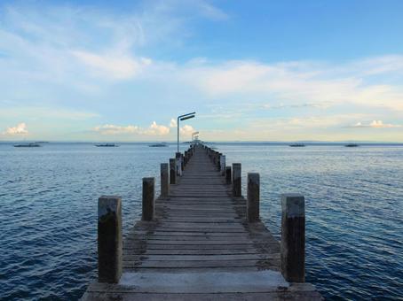 Pier 2 Pier 2