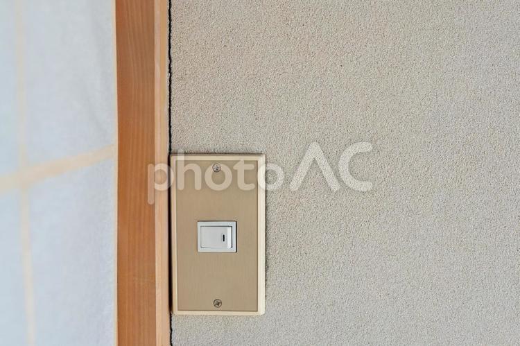 和室の壁とシンプルなスイッチ 和室,スイッチ,電気スイッチの写真素材