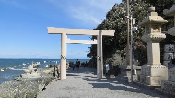 二見興玉神社 二の鳥居 蛙の石像 二見興玉神社 二の鳥居 蛙の石像 二見興玉神社,夫婦岩,神社の写真素材