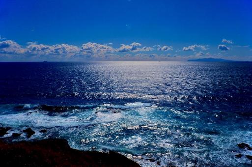 壮大な海と青空 壮大な海と青空の写真