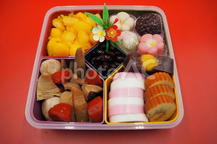 おせち料理・手料理（容器に詰め合わせた） おせち料理,正月料理,新年の写真素材