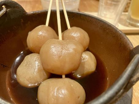 山形の郷土料理「玉こんにゃく」 山形の郷土料理「玉こんにゃく」 山形,郷土料理,和食の写真素材