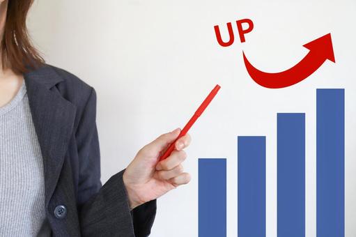 ペンとグラフ　業績アップイメージ 業績アップ,成長,成果の写真素材