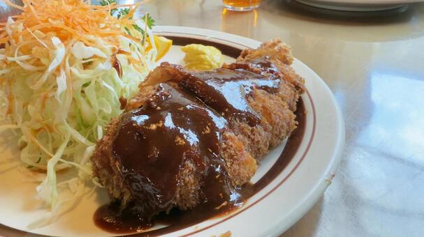 カツ定食　六文銭食堂 カツ,ソースカツ丼,キャベツの写真素材