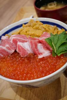 海鮮丼 海鮮丼の写真