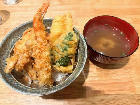 天丼 天丼,定食,天ぷらの写真素材