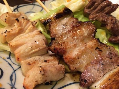 焼き鳥 炭火焼 2 焼き鳥 炭火焼 2の写真
