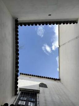 スペイン、セビーリャの空 スペイン、セビーリャの空の写真