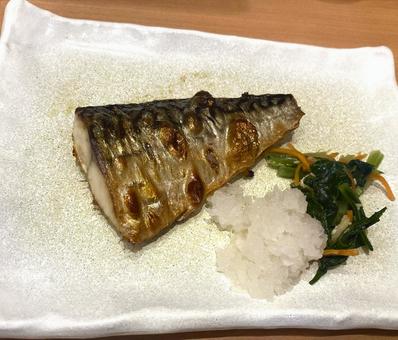 さば 焼き魚 おろし さば 焼き魚 おろしの写真