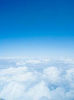 飛行機から見た空 飛行機から見た空の写真