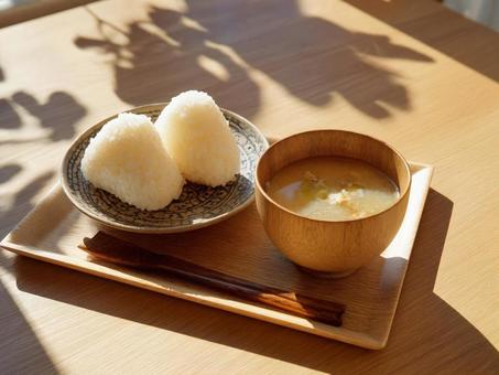 シンプルで最高な朝ごはん シンプルで最高な朝ごはんの写真
