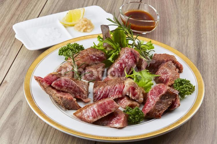 高級牛肉ステーキ　7種類の部位の食べ比べ ステーキ,食べ比べ,部位の写真素材