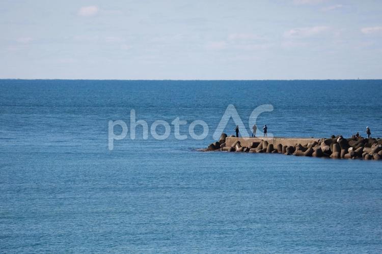 海 海,釣り,堤防の写真素材