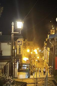 夜の伊香保石段 夜の伊香保石段 旅,群馬県,伊香保温泉の写真素材