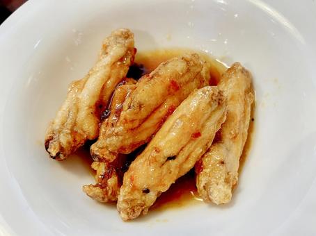 鶏の手羽先の甘辛煮 鶏肉,手羽先,鶏の手羽先の写真素材