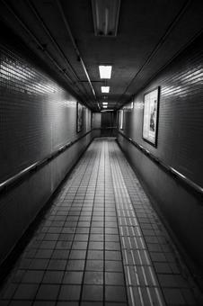 地下通路 地下通路,地下,通路の写真素材