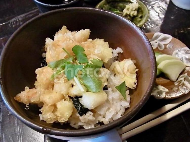 かき揚げ丼 大阪市内,古民家,蕎麦の写真素材