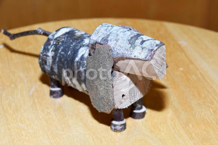 木造の干支 戌（いぬ） いぬ,お正月,年賀状の写真素材