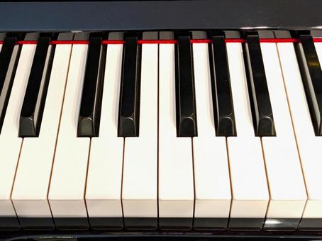 ピアノの鍵盤 ピアノの鍵盤 ピアノ,音楽,鍵盤の写真素材