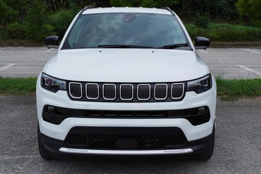 車 suv,正面,車の写真素材