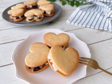 Photo, raisin sand cookies, raisin sandwich, butter sandwich, 