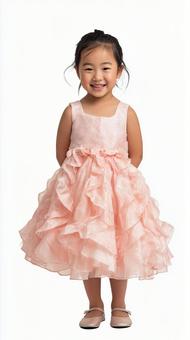 ピンクのドレスの女の子 ピンクのドレスの女の子の写真