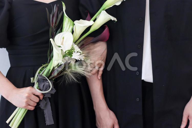 ウェディングブーケと指輪5 ウェディングブーケ,ウェディング,結婚式の写真素材