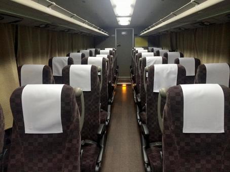 4列シートの高速バス(夜行バス)無人車内 4列シートの高速バス(夜行バス)無人車内 高速バス,夜行バス,4列シートの写真素材