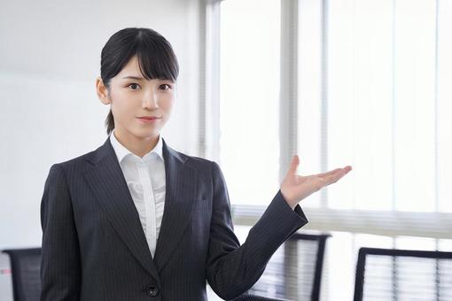 Japanese business woman to guide, guide, female, ol, JPG