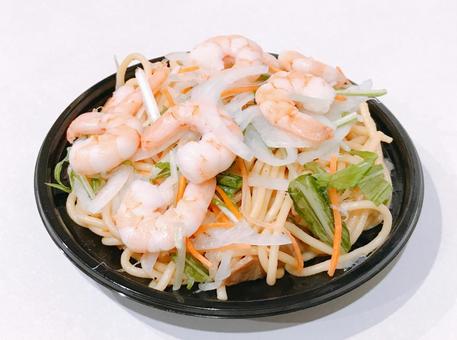 えびのトリュフ香るソースのキノコパスタ えびたっぷりトリュフ香るソース,海老,きのこパスタの写真素材