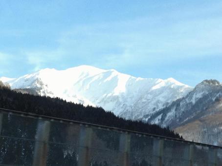 冬の山 冬の山の写真