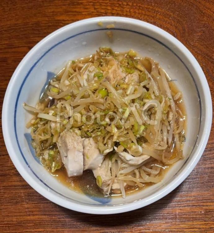 R7.02.10　鶏胸肉に葱だれの餡かけ 夕食,鶏胸肉,葱だれの写真素材