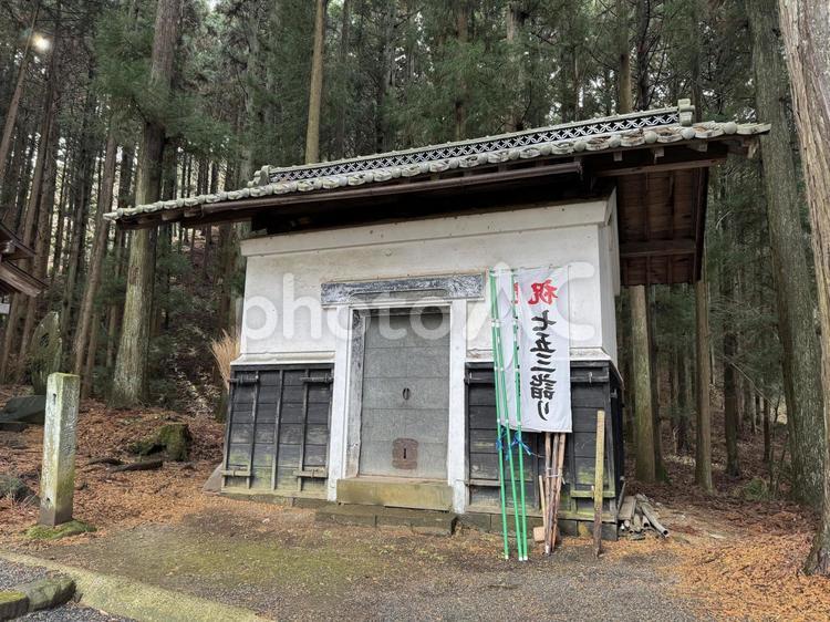 長野県塩尻市　三嶽神社 三嶽神社,信州,塩尻市の写真素材