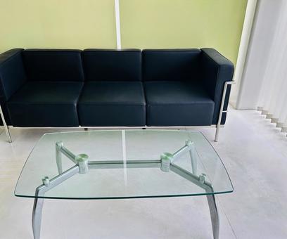 ソファー　事務所の写真