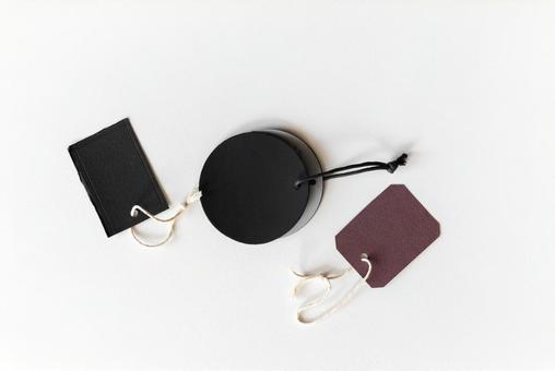 四角形と丸形のタグ 四角形と丸形のタグ モックアップ,物撮り,タグの写真素材