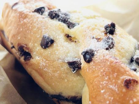 Photo, bread, chocolate chip, twist, 