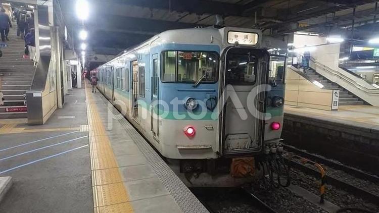 １１５系長野色　Ｓ１５ しなの鉄道,第三セクター,三セクの写真素材