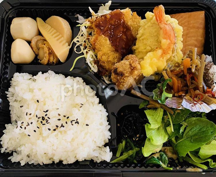 お弁当　弁当箱　日本の弁当 弁当,旅,お弁当の写真素材
