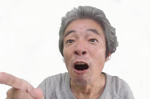 カスハラシニア男性の写真